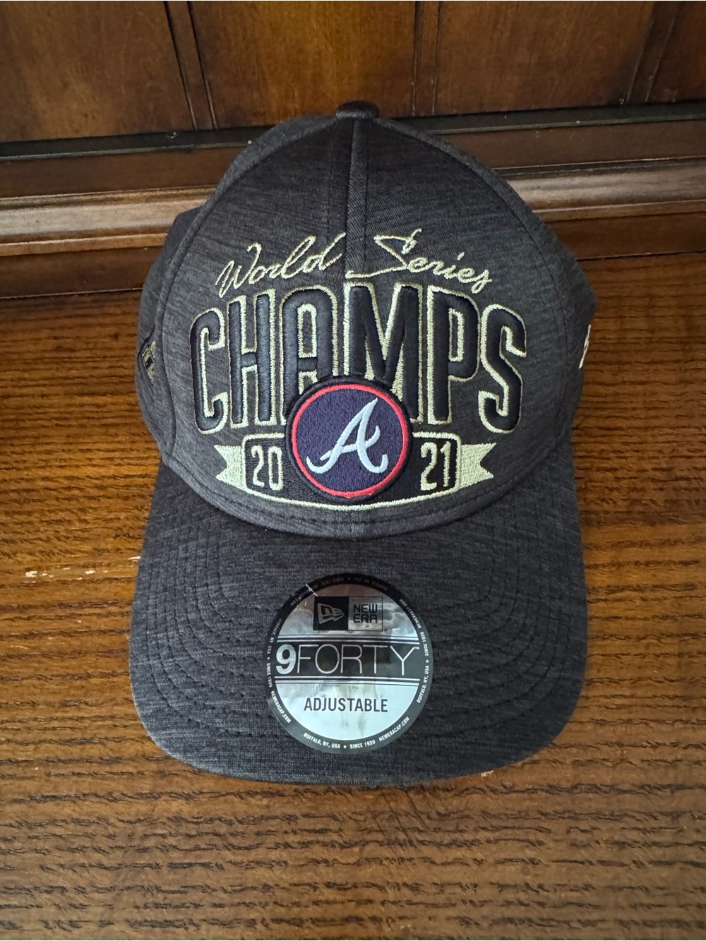New Era Gray Atlanta Braves 'World Series CHAMPS' 9FORTY Hat with Navy/Red Logo